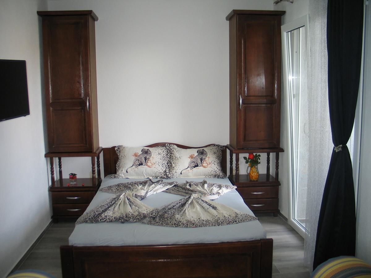 Гостевой дом Guest House Dena Добра-Вода