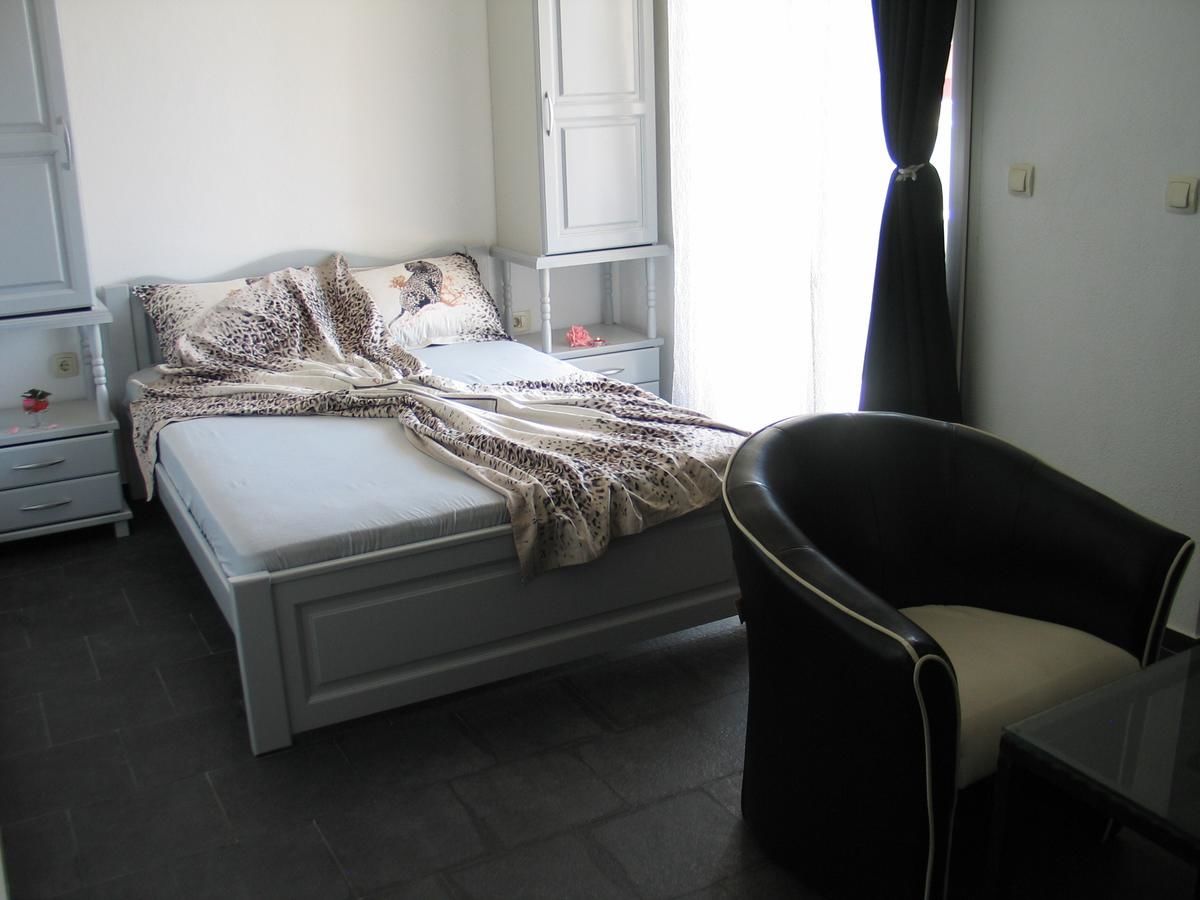 Гостевой дом Guest House Dena Добра-Вода
