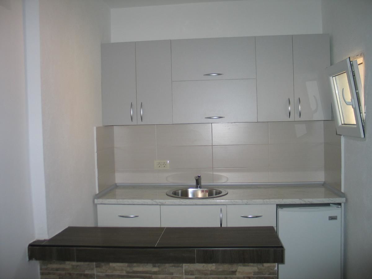 Гостевой дом Guest House Dena Добра-Вода