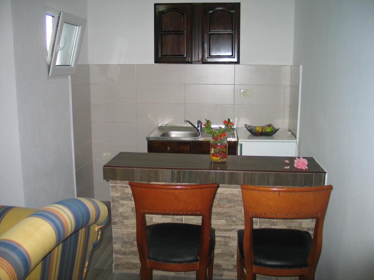 Гостевой дом Guest House Dena Добра-Вода