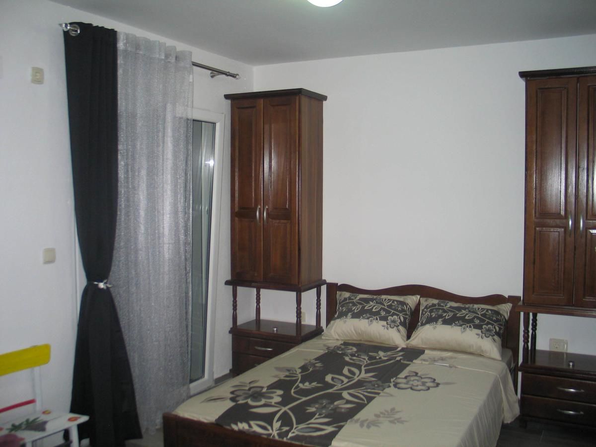 Гостевой дом Guest House Dena Добра-Вода