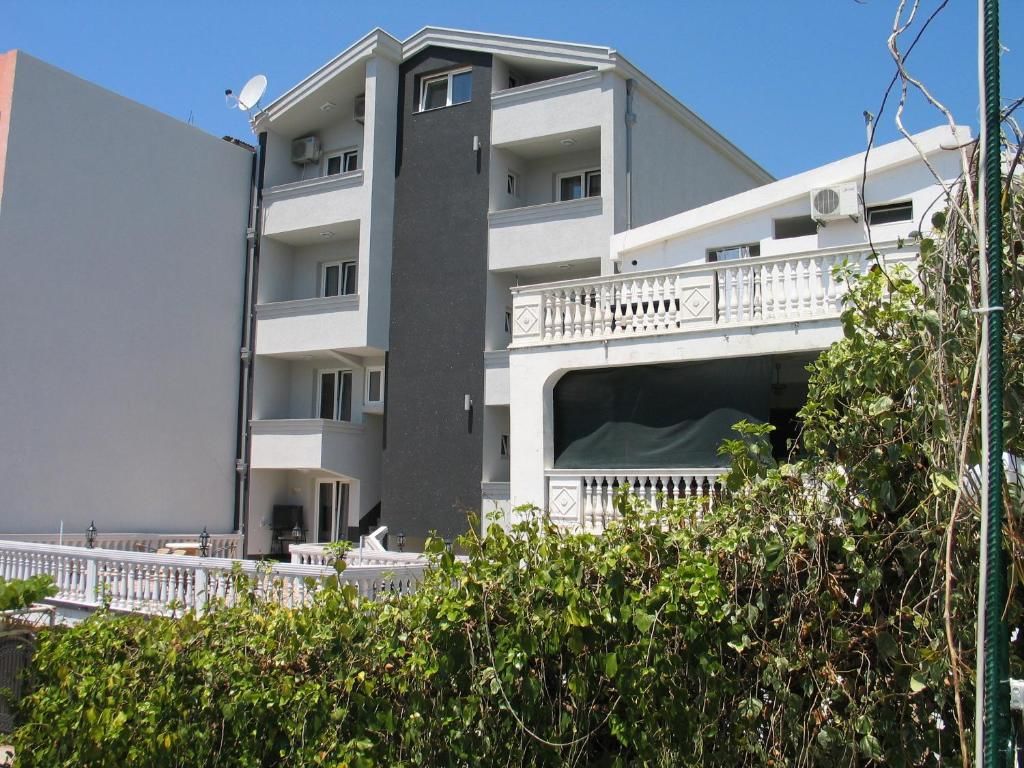 Гостевой дом Guest House Dena Добра-Вода-65
