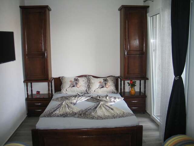 Гостевой дом Guest House Dena Добра-Вода-29