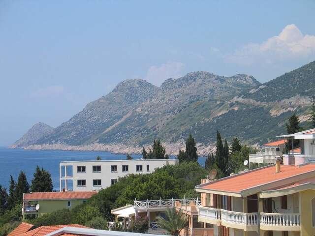 Гостевой дом Guest House Dena Добра-Вода-30