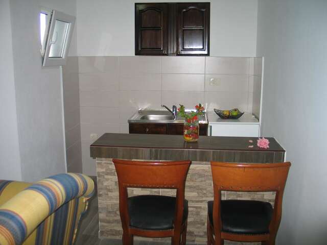 Гостевой дом Guest House Dena Добра-Вода-37